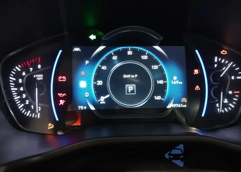 2020 Hyundai Santa Fe Limited z USA, uszkodzony, nr VIN 5NMS5CAD6LH214864